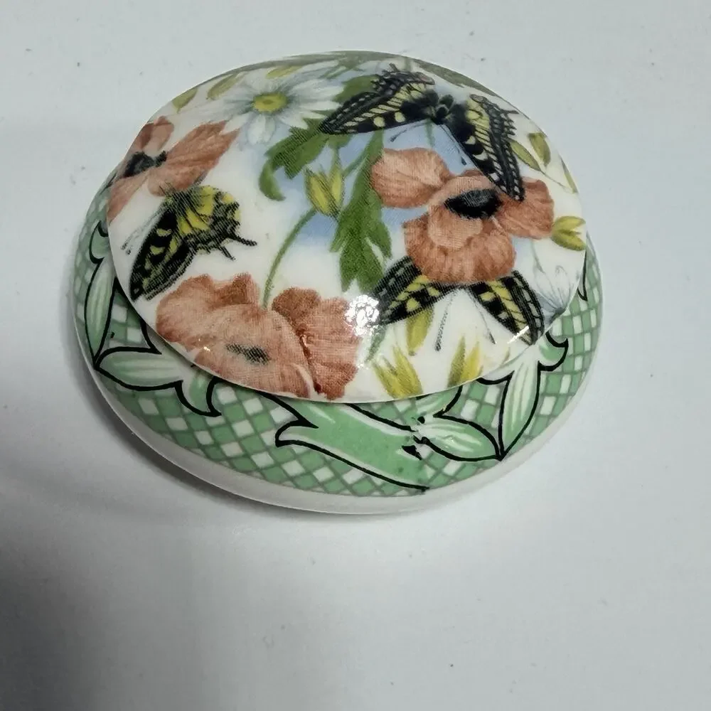 Crownford Round Fine Bone China Miniature Trinket Box Poppies Butterfly 1.75